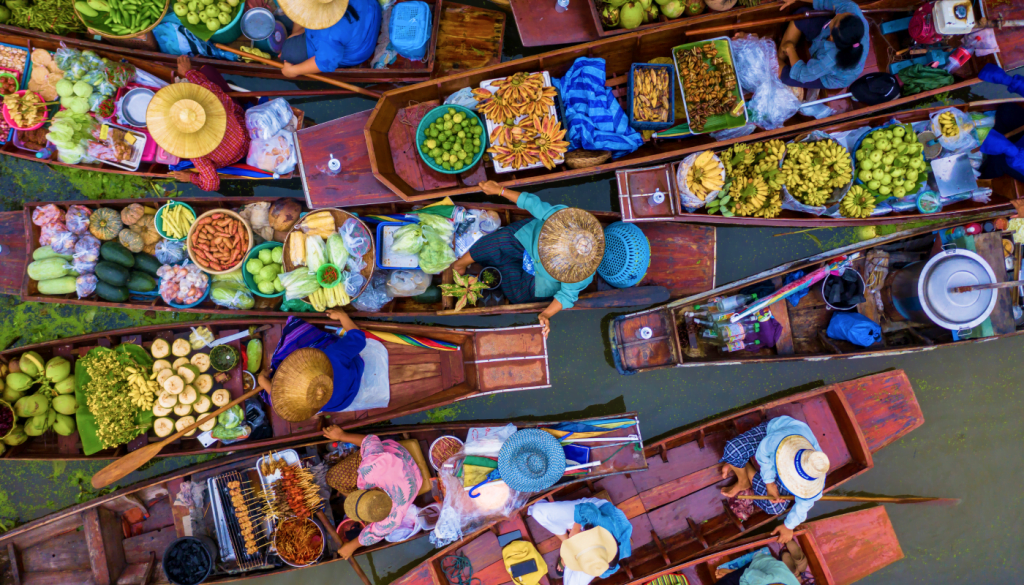 Bangkok Damnoen Saduak floating market