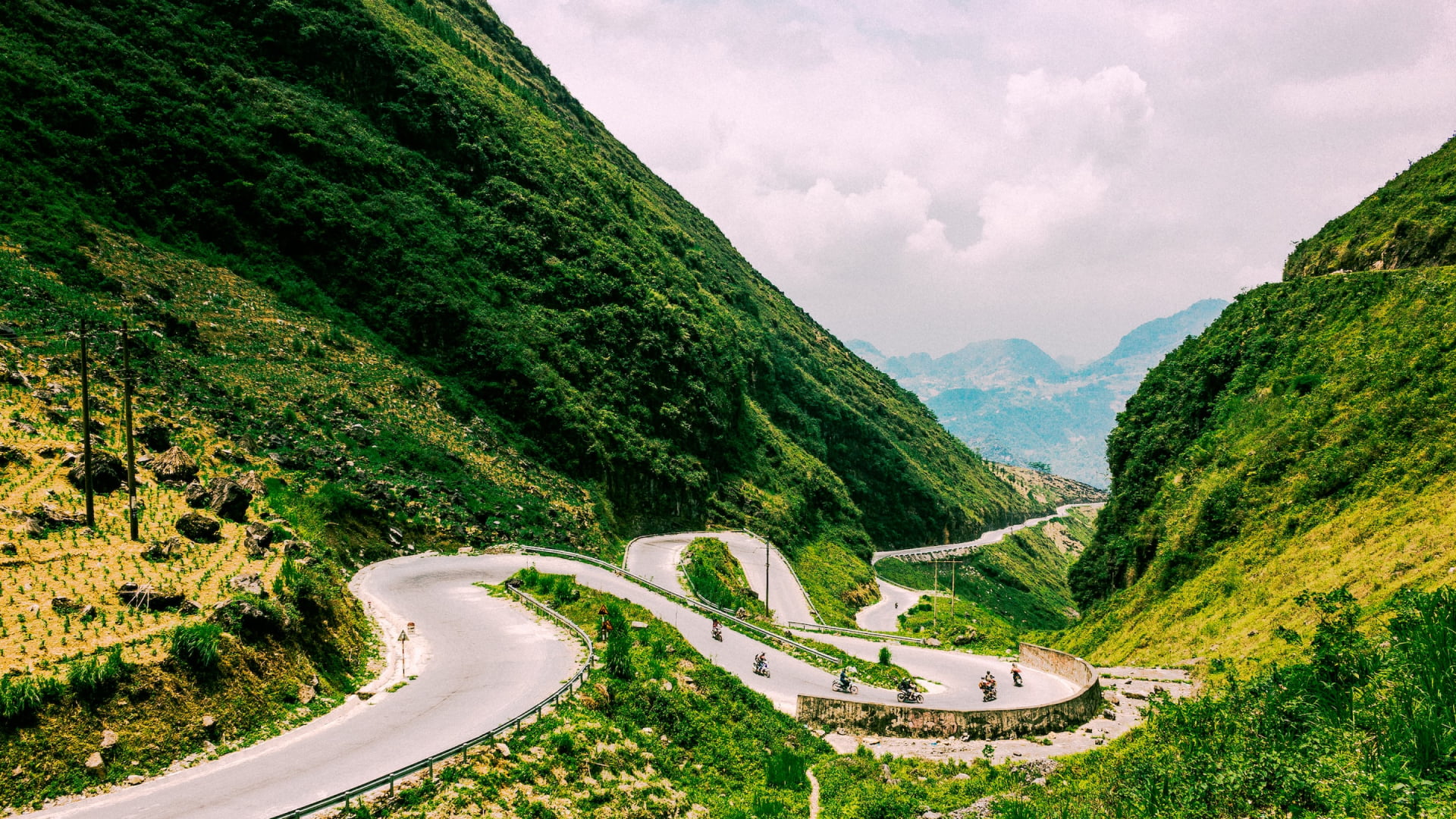 Ha Giang Tham Ma slopes