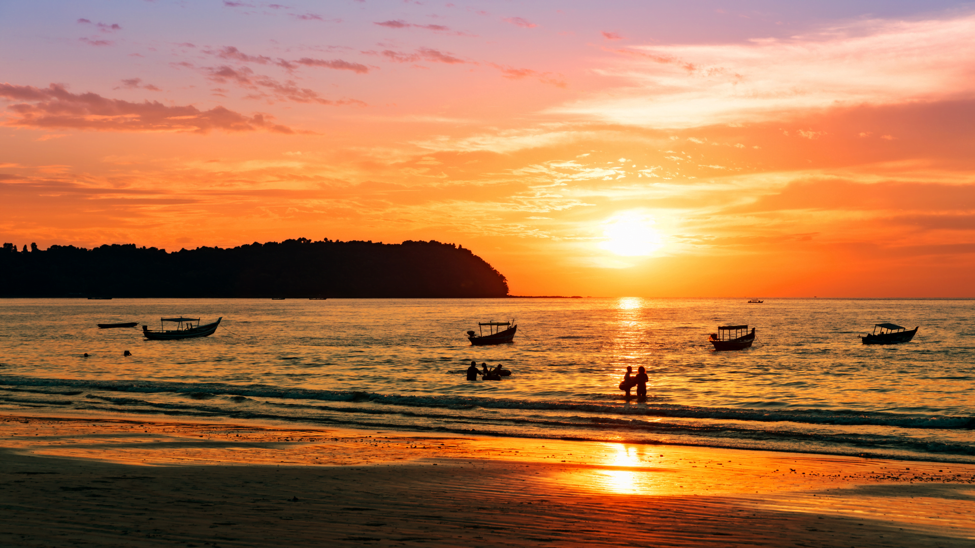 Ngapali beach in the sunset